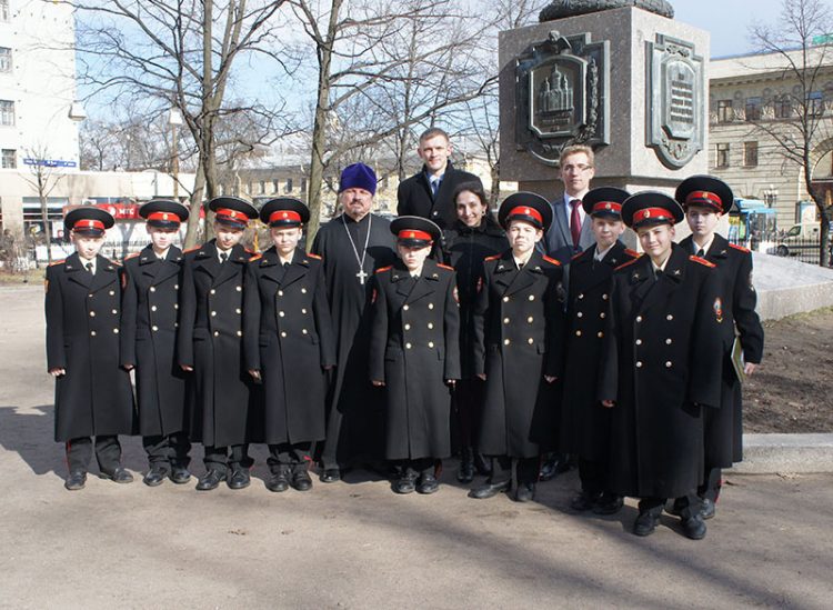 Петербургские суворовцы за возрождение традиций Семеновского полка