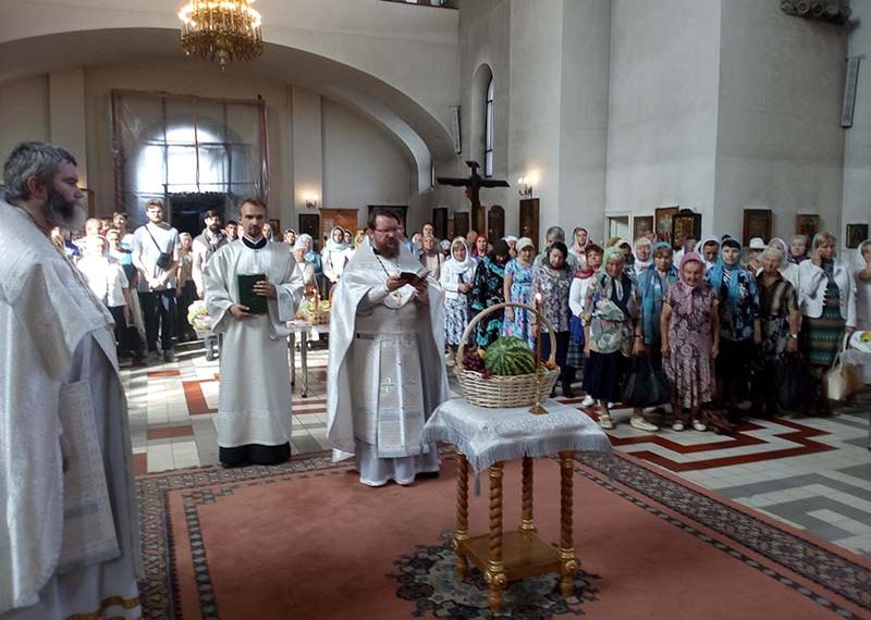 19 августа 2018 года православные верующие отмечают праздник Преображения Господа нашего Иисуса Христа