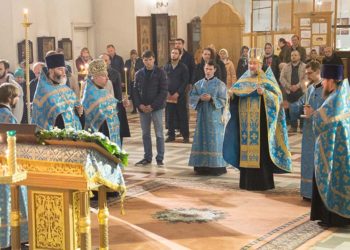 14 октября 2018 года православные верующие отмечают праздник Покрова Пресвятой Богородицы