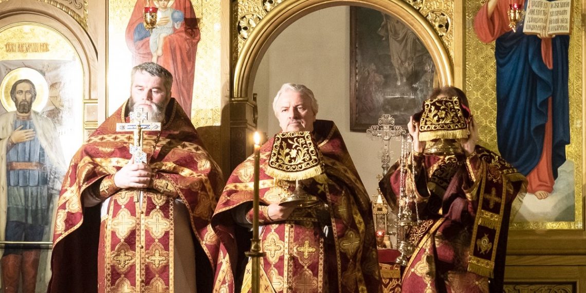 17 июля 2019 года состоялось ночное богослужение в день памяти святых царственных страстотерпцев