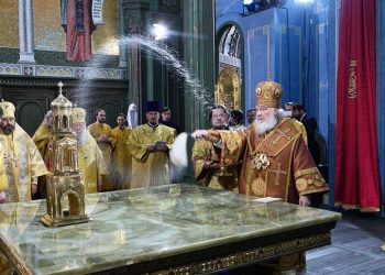 Патриарх Кирилл освятил главный храм Вооруженных сил России