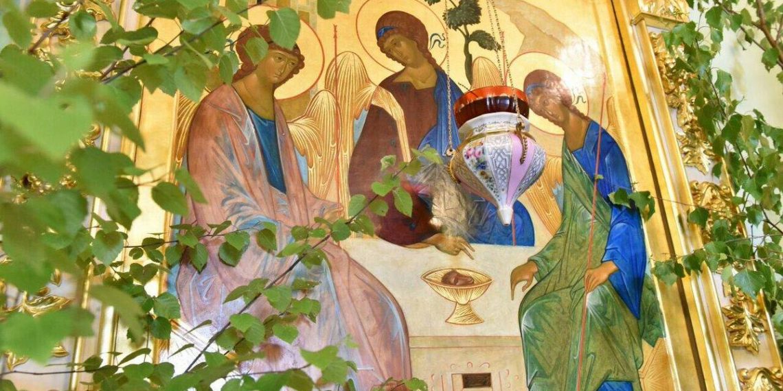 С праздником, дорогие братья и сестры!