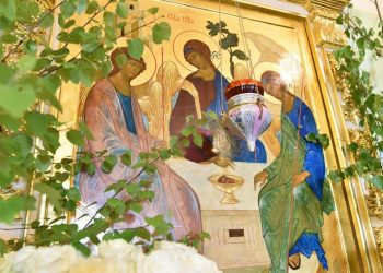 С праздником, дорогие братья и сестры!