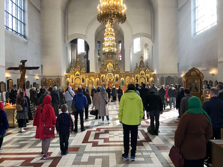 Двойной праздник Победы над смертью