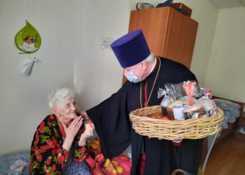 Христос Воскресе из мертвых, смертию смерть поправ