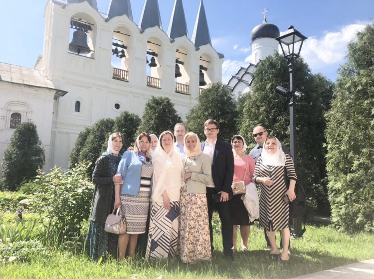 Паломническая поездка в Тихвинский и Антониево-Дымский монастыри
