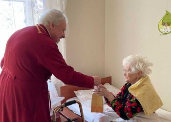 Христос Воскресе! С праздником Великой Победы!