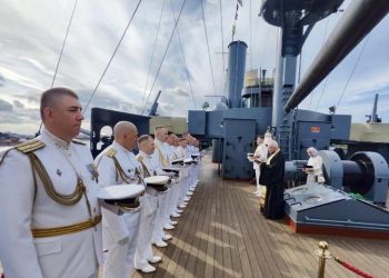 Моряков поздравили с Днем ВМФ