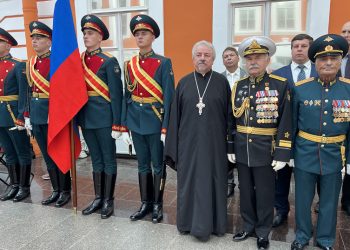 324 года со дня основания Российской гвардии