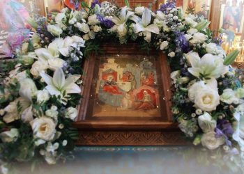 Рождество Твое, Богородице Дево, радость возвести всей вселенней…