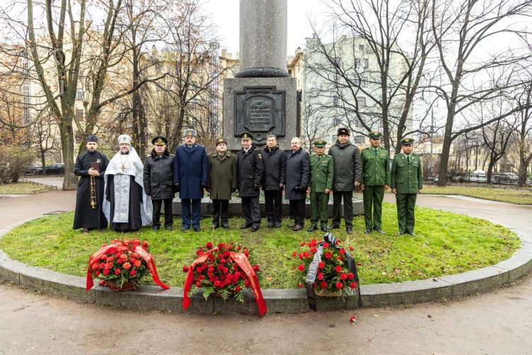 XII международные Волконские чтения начались с молитвы в Введенском саду