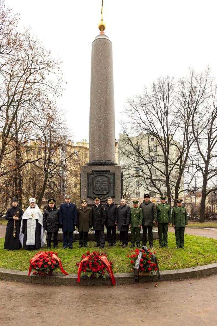 XII международные Волконские чтения начались с молитвы в Введенском саду