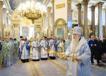 Многая и благословенная лета, досточтимый владыка Варсонофий!